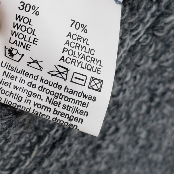 Nwt Knit Factory Holland unisex gray infinity scarf cowl knit wool blend - Picture 2 of 7